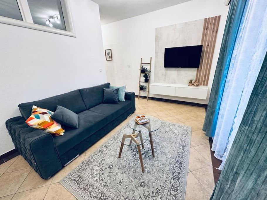 Beautiful Fully Renovated Apartment By The Sea, Large Balcony With Enchanting Views Neum Εξωτερικό φωτογραφία