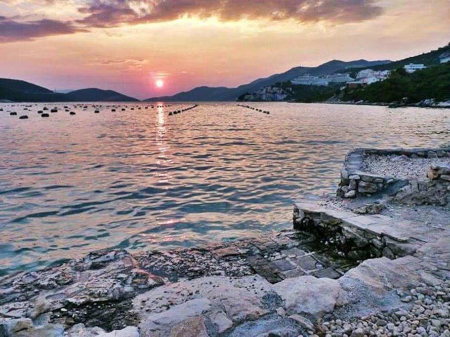 Beautiful Fully Renovated Apartment By The Sea, Large Balcony With Enchanting Views Neum Εξωτερικό φωτογραφία